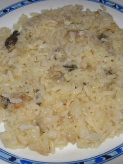 Una foto de Arroz blanco con bacalao