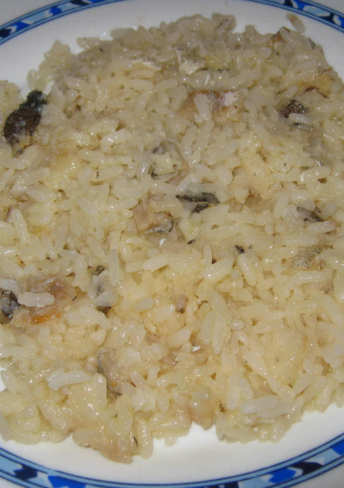 Una foto de Arroz blanco con bacalao