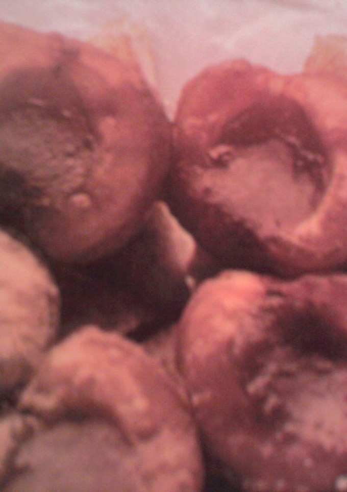 Una foto de Melocotones al guirlache 