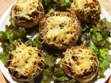 Champiñones rellenos para entrantes