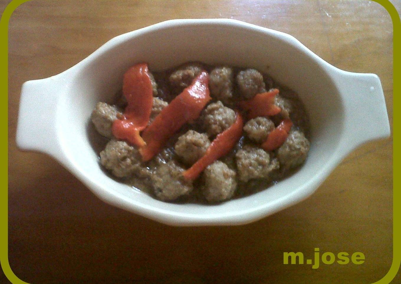 Albóndigas rellenas de queso<br />