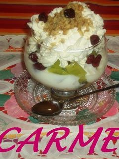 Una foto de Copa de frutas y Ricota