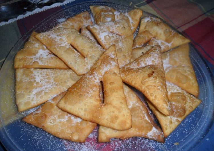 Tortas fritas con sabor criollo Receta de Gabriela Diez Cookpad