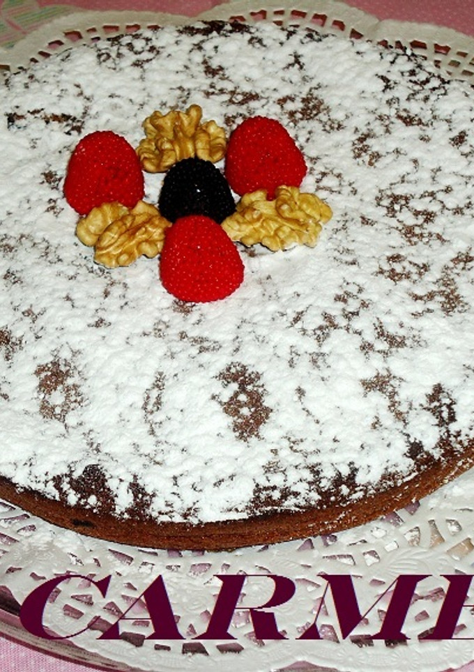 Una foto de Tarta de nueces picadas y finas