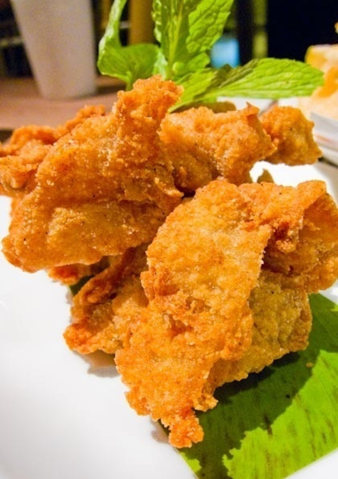Una foto de Karaage (pollo frito japonés)