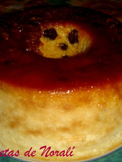 Una foto de Budín de pan con pasas de uvas