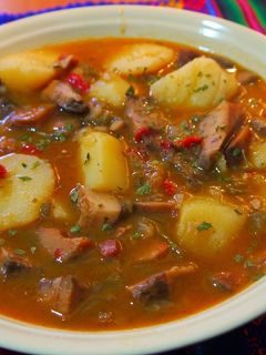 Una foto de Guiso de níscalos con patatas