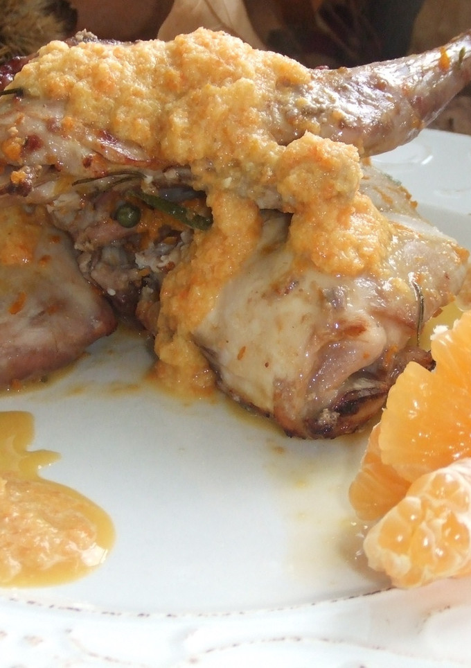 Una foto de Conejo de monte con salsa de clementinas