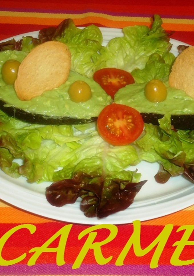 Una foto de Aguacates con queso roquefort