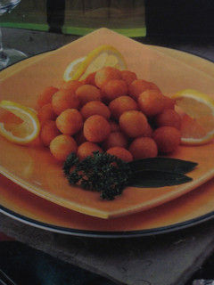 Una foto de Bolitas de lenguado y queso