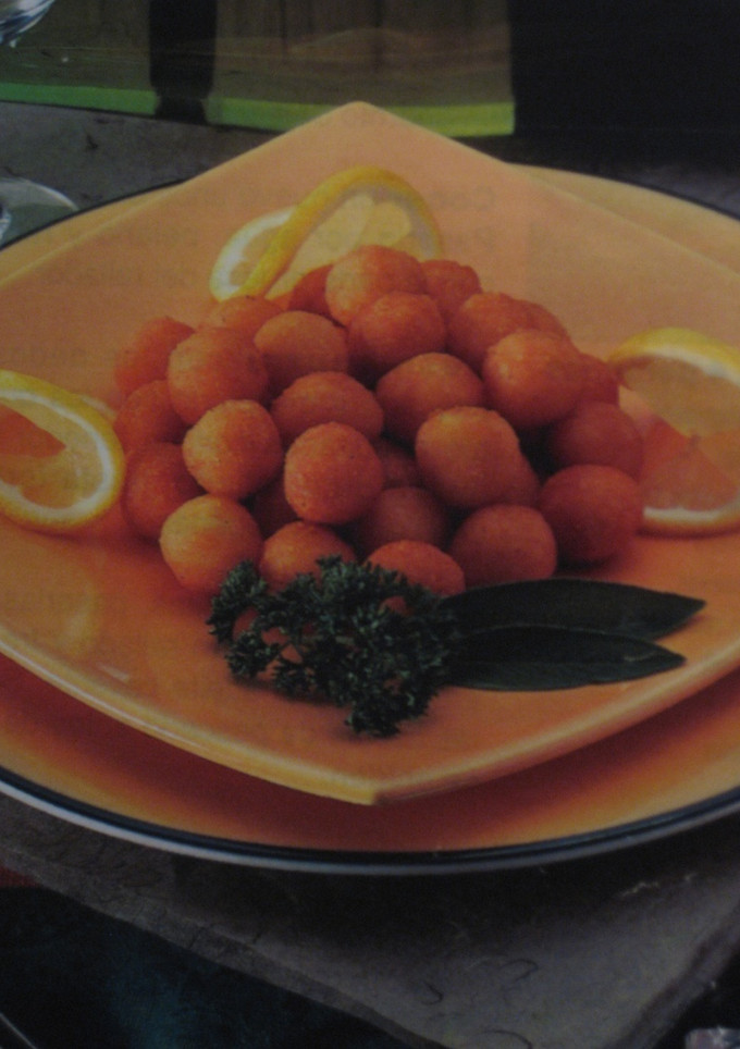 Una foto de Bolitas de lenguado y queso