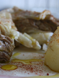 Una foto de Carne o caldeiro gallego