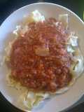 Mafalda con boloñesa de venado