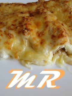 Una foto de Canelones con rape y setas a la crema de foie
