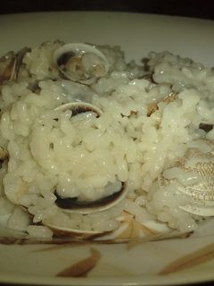 Una foto de Arroz con almejas de mi abuela
