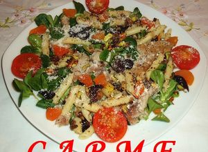 Una foto de Ensalada de macarrones con rosbif de atún