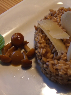 Una foto de Risotto de hongos al Barolo