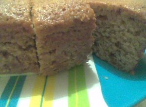 Una foto de Torta de uva pasa sin huevo