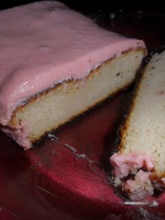 Una foto de Budín de yogur de fresas