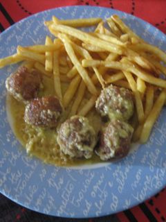 Una foto de Salsa de almendras para albóndigas