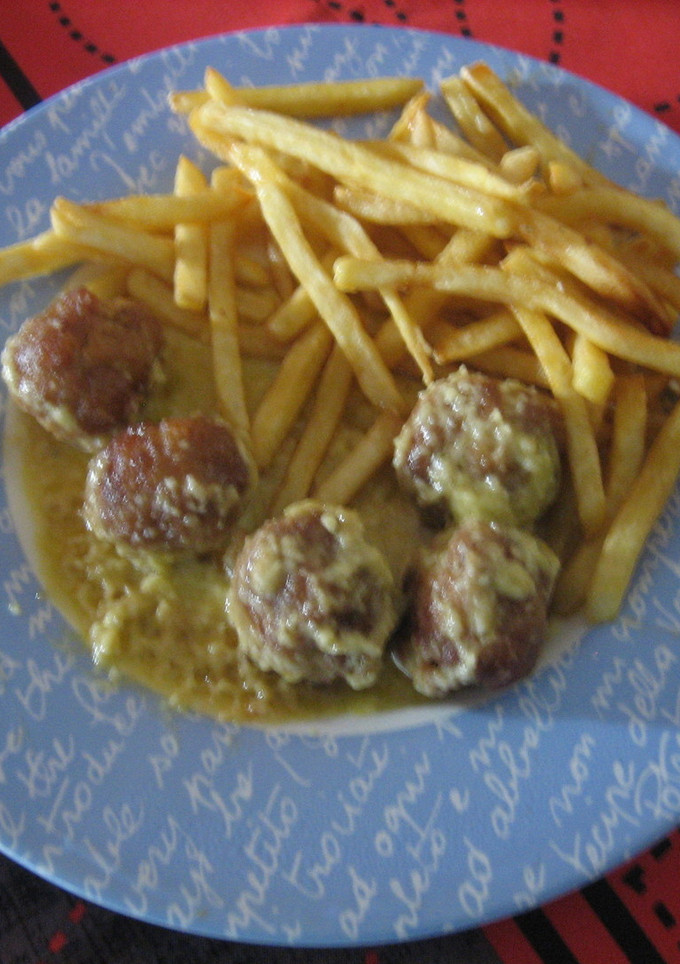 Una foto de Salsa de almendras para albóndigas