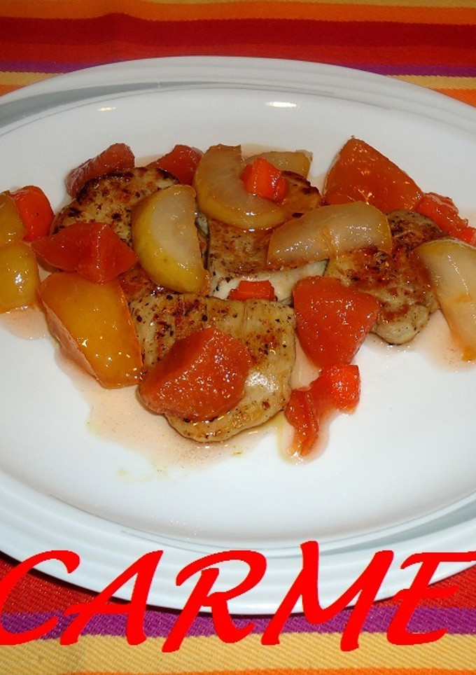 Una foto de Solomillo de cerdo con frutas caramelizadas