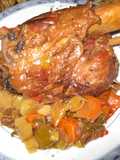 Codillo con verduras