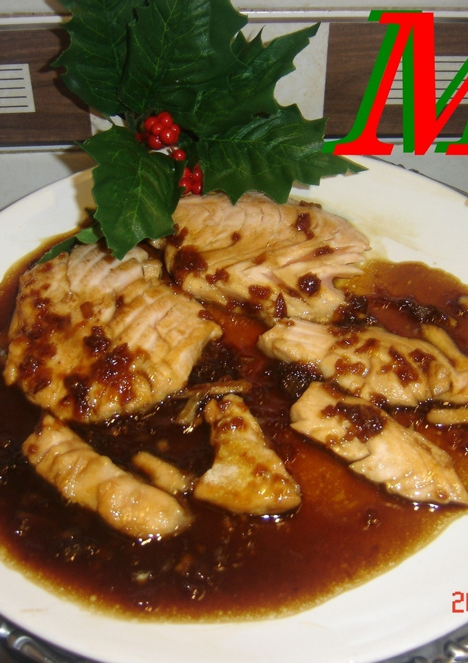 Una foto de Salmón caramelizado con soja