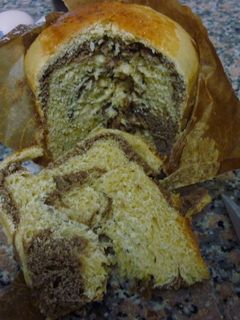 Una foto de Pan dulce o panettone marmolado casero