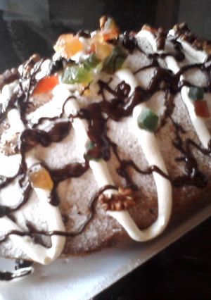 Una foto de Budín con frutas abrillantadas