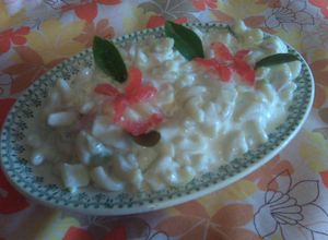 Una foto de Sopa fria de coditos de claus