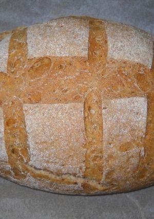 Una foto de Pan de centeno con semillas de amapola y semillas de lino dorado