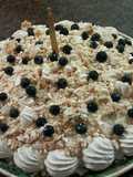 Torta merengada de cumpleaños