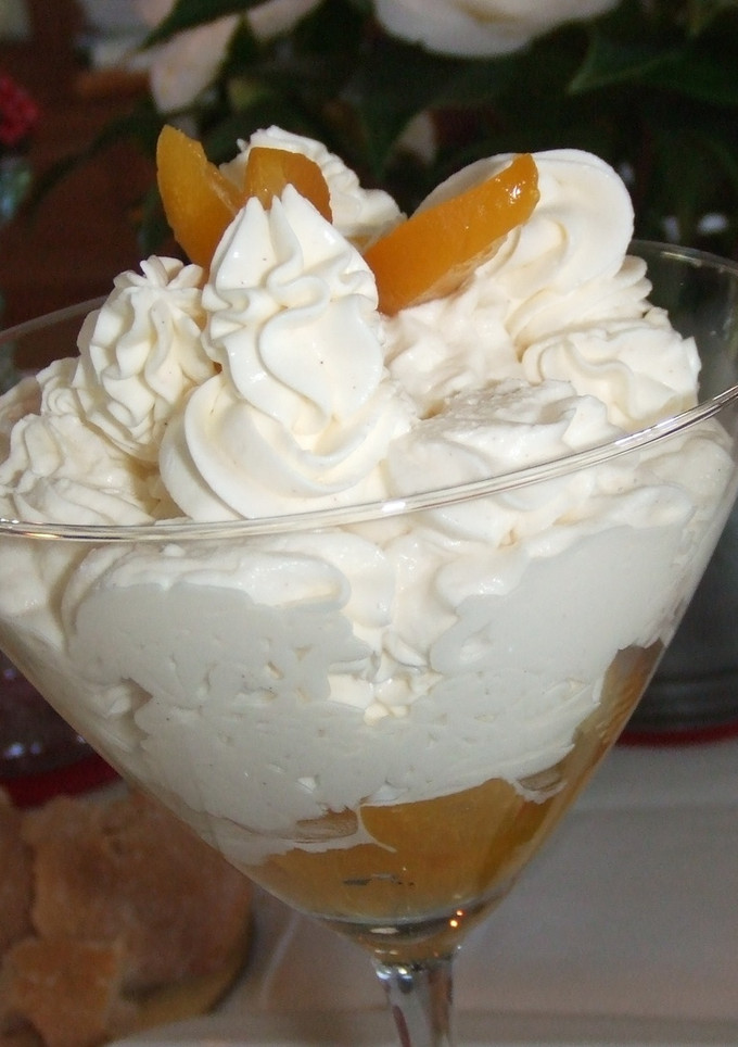 Una foto de Crema de mascarpone, albaricoque y mandarina