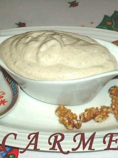Una foto de Salsa de nueces, receta de cocina catalana