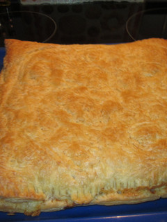 Una foto de Pastel fácil de hojaldre con bacon