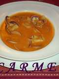 Sopa de rape y almejas