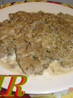 Una foto de Solomillo ibérico con salsa de champiñones