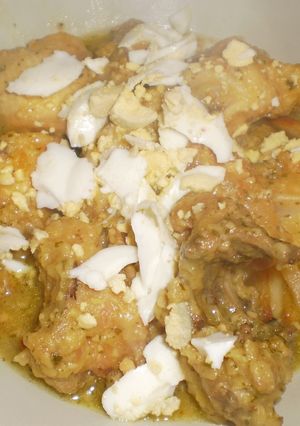 Una foto de Pollo casero en pepitoria