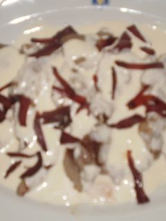 Una foto de Chuletas de cerdo con crema de ibérico