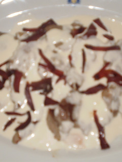 Una foto de Chuletas de cerdo con crema de ibérico
