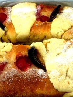 Una foto de Rosca de reyes mexicana