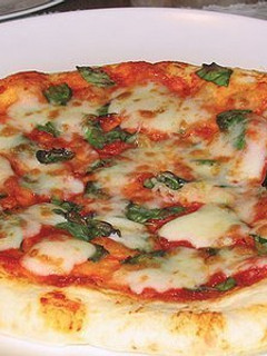 Foto principal de Pizza Margarita a la italiana