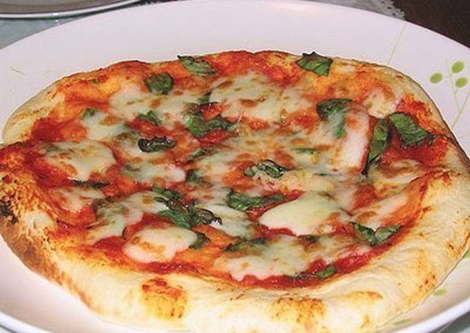 Foto principal de Pizza Margarita a la italiana