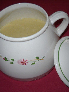 Una foto de Vichyssoise de frutas