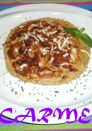 Una foto de Tortilla de berenjena blanca y jamón ibérico