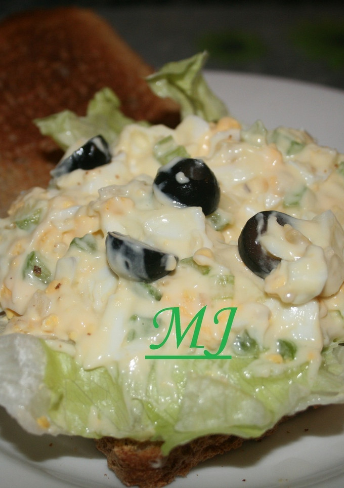 Una foto de Sándwich de ensalada de huevo