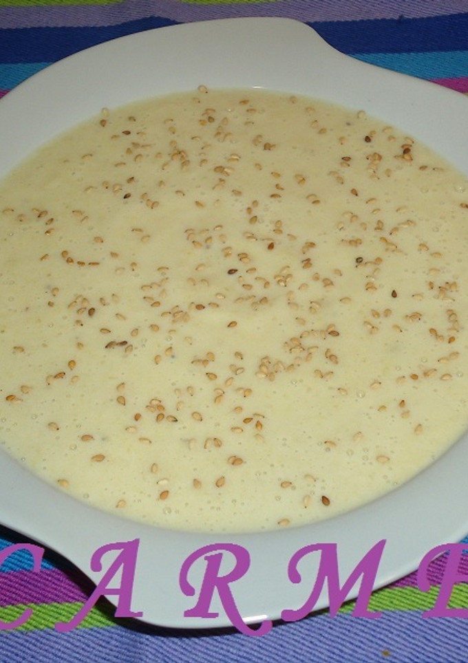 Una foto de Crema de berenjena y calabacín