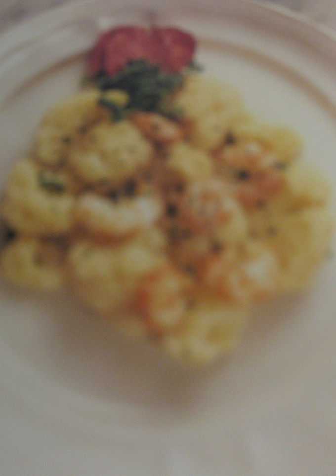 Una foto de Coliflor con gambas y vinagreta