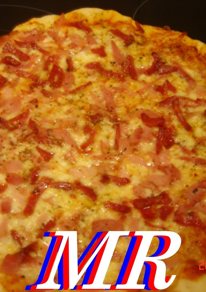 Una foto de Masa de pizza con cerveza